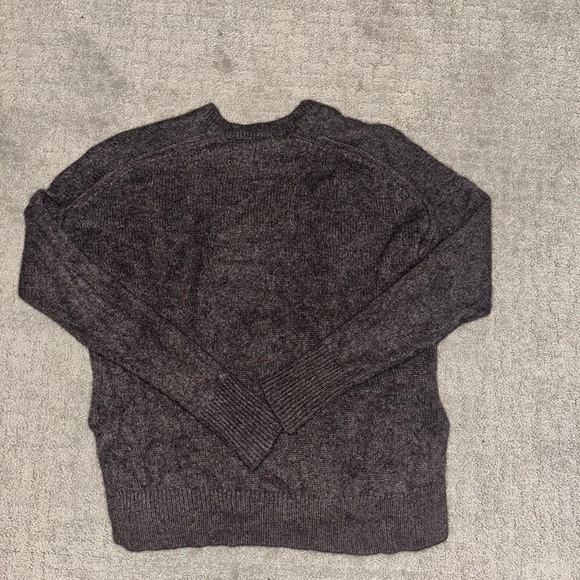 360 Cashmere V-Neck Sweater - Brown - Picture 4 of 9